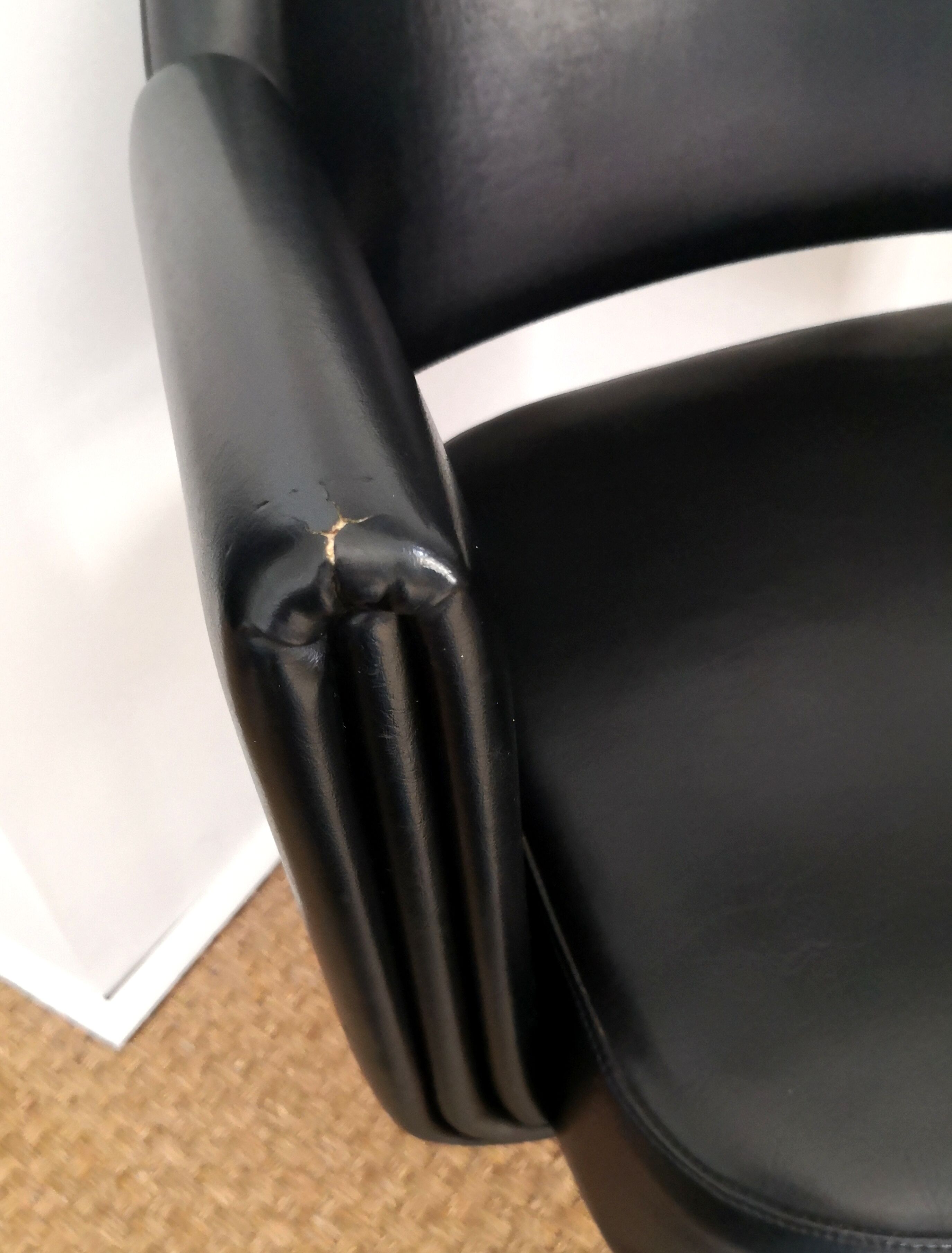 Armchair "Deauville" design Marc Simon, Airborne 1960