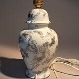Fine porcelain lamp, hand-painted decoration. Laure Selignac, Paris.