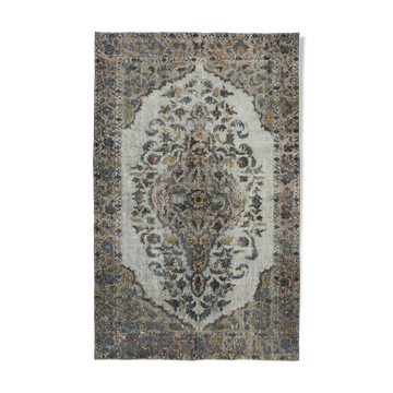 Handmade distressed oriental 1980s 169 cm x 263 cm grey rug