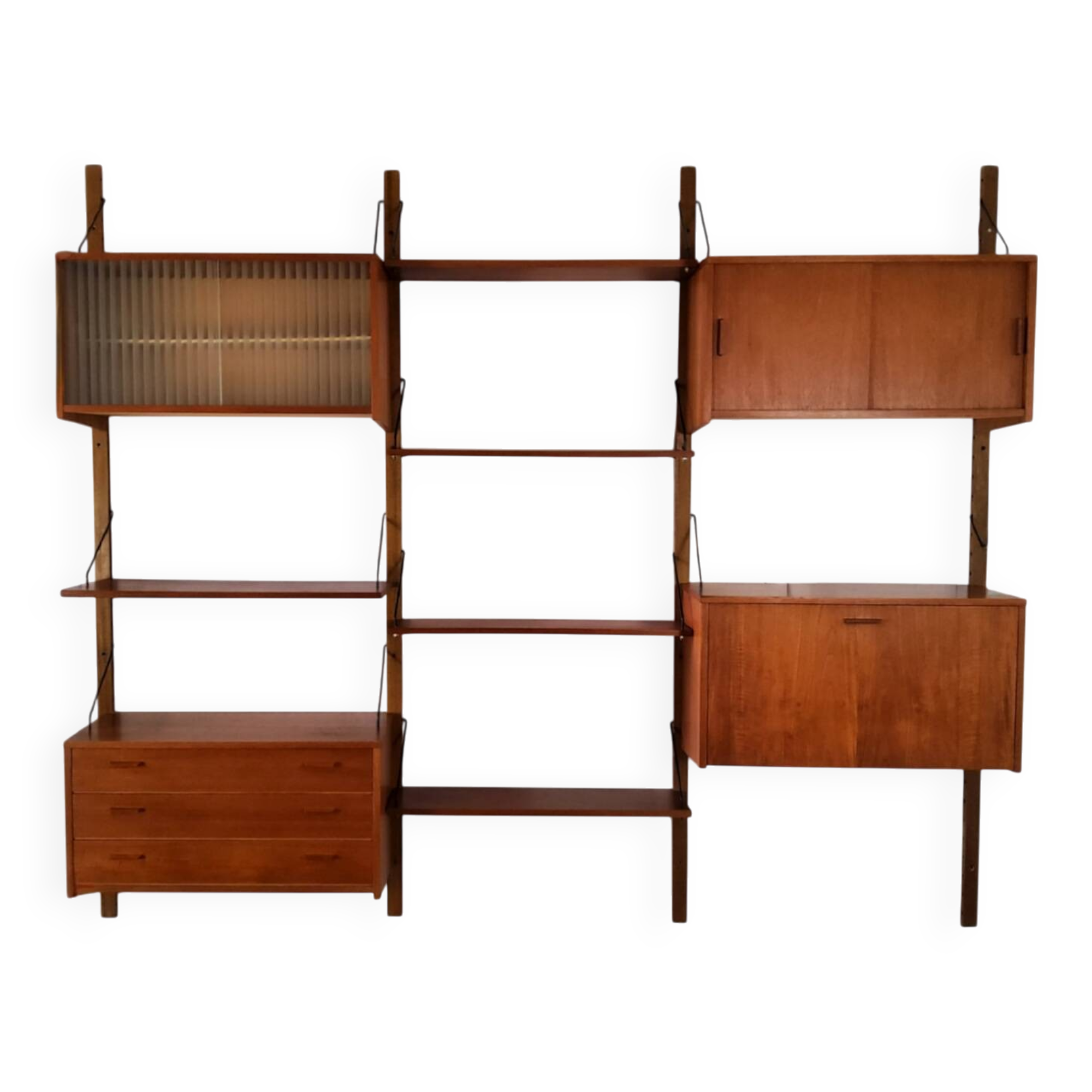 Modular Scandinavian wall shelf – Danish design from the 1970s