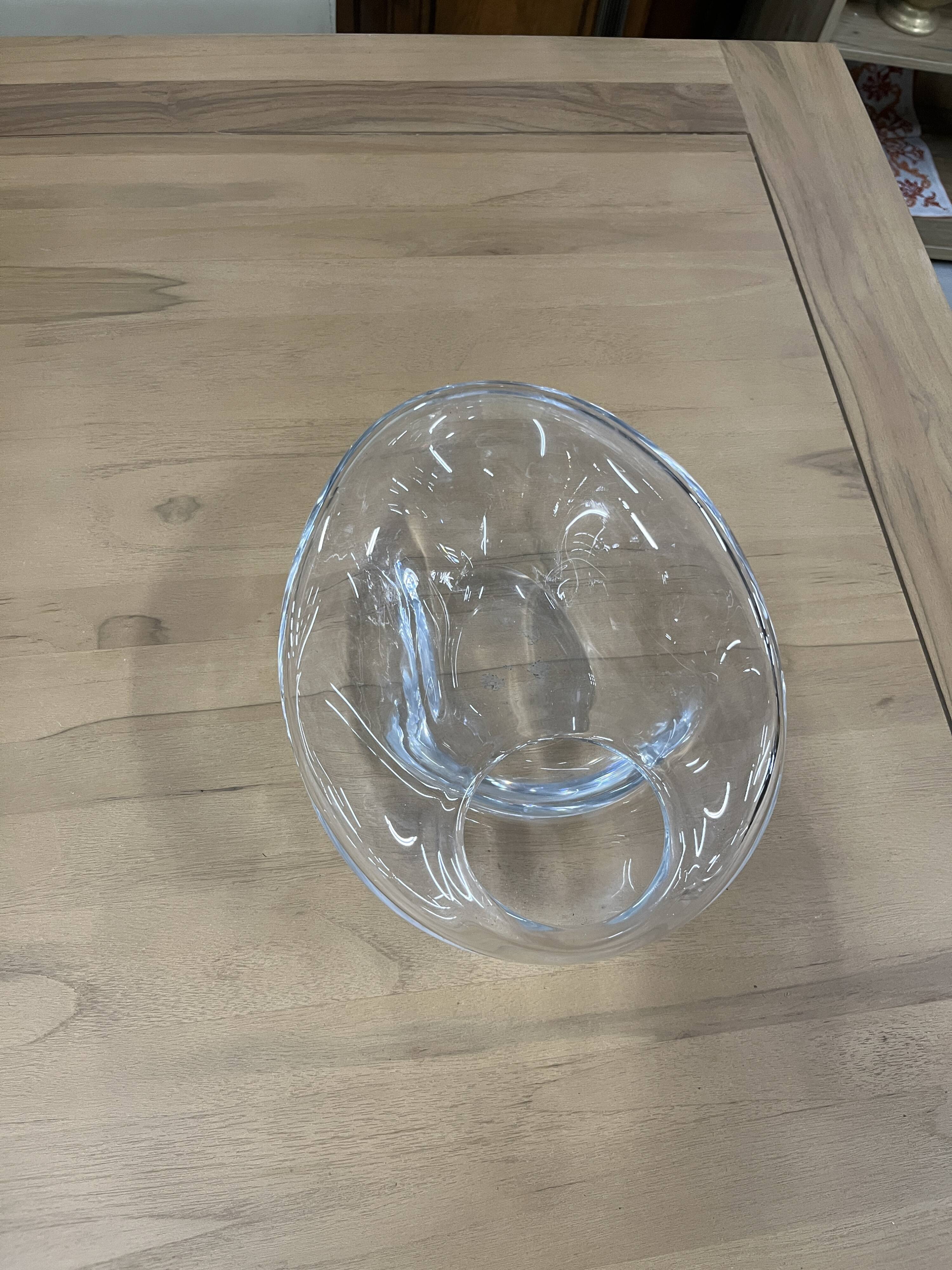 Atypical crystal vase