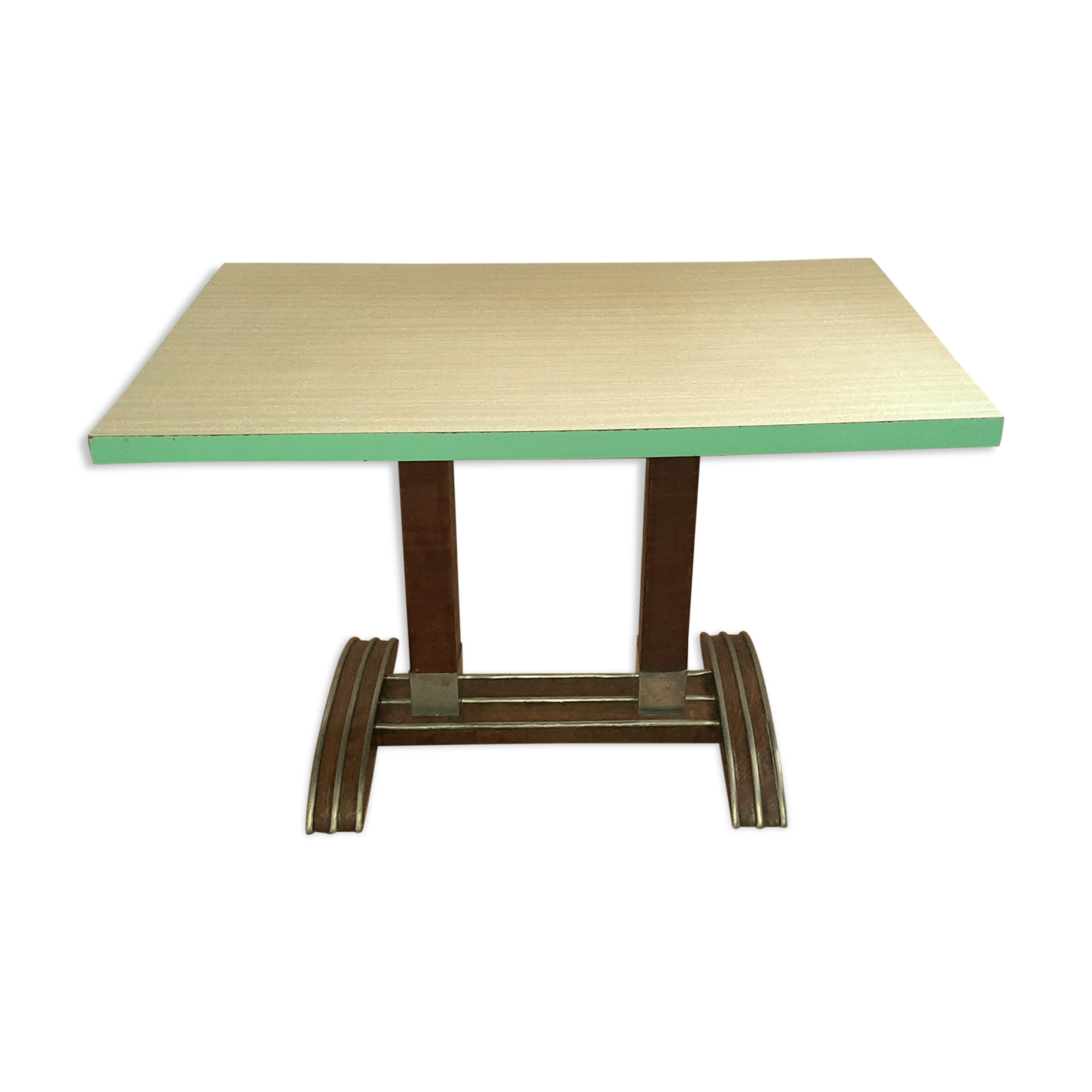 Bistro table