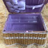 Former worker box sewing rattan braid