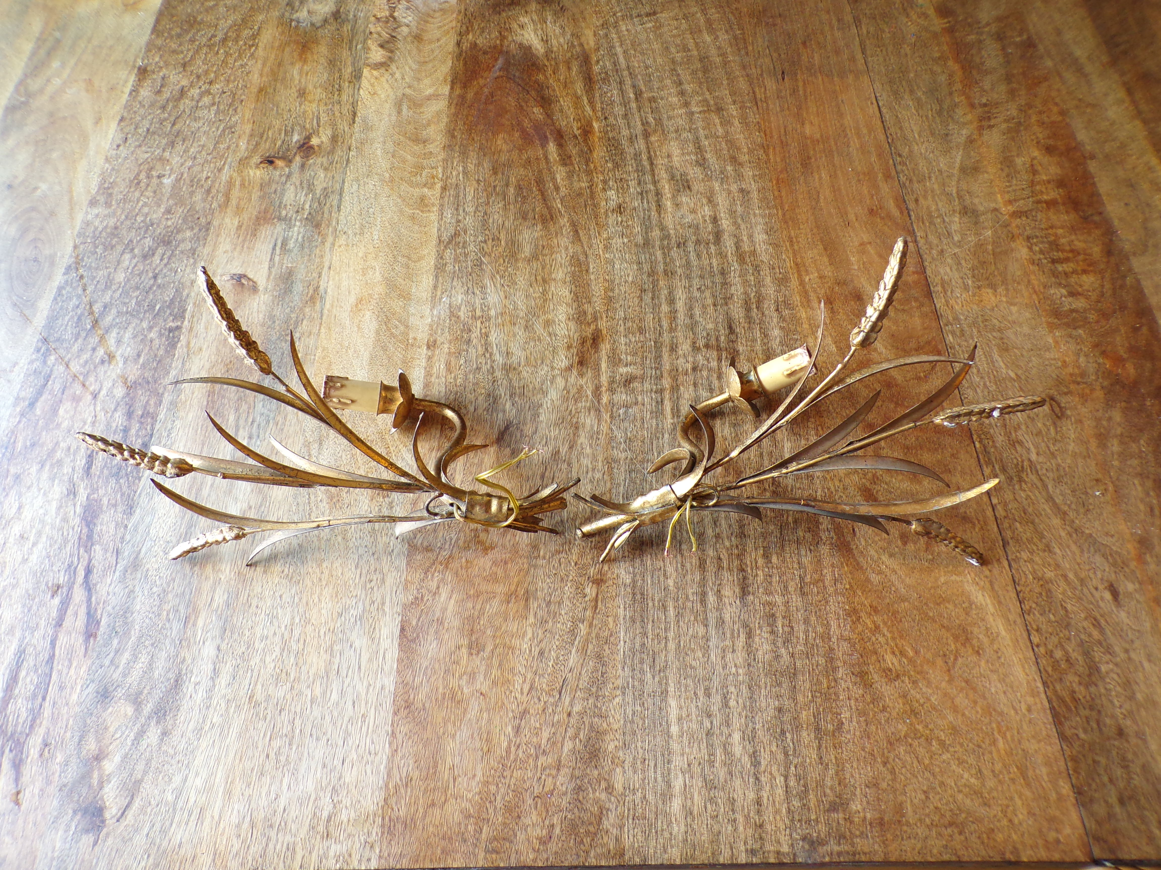 Pair of Italian sconces ear of wheat