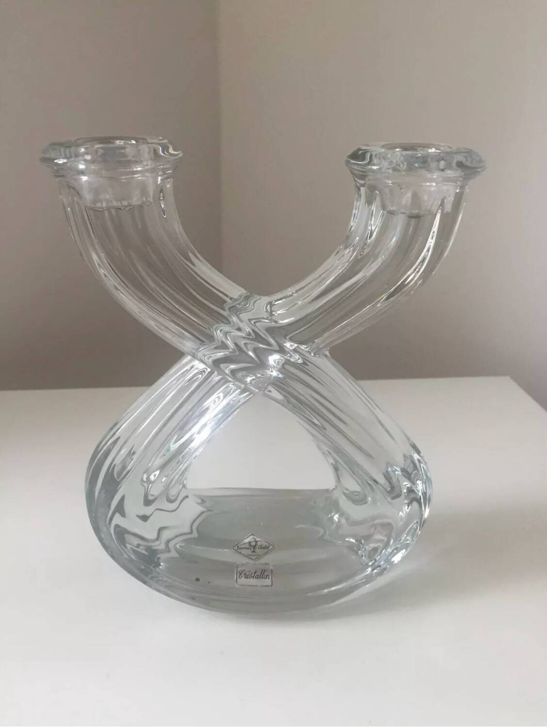 Beau bougeoir en cristal de Vannes Le Châtel