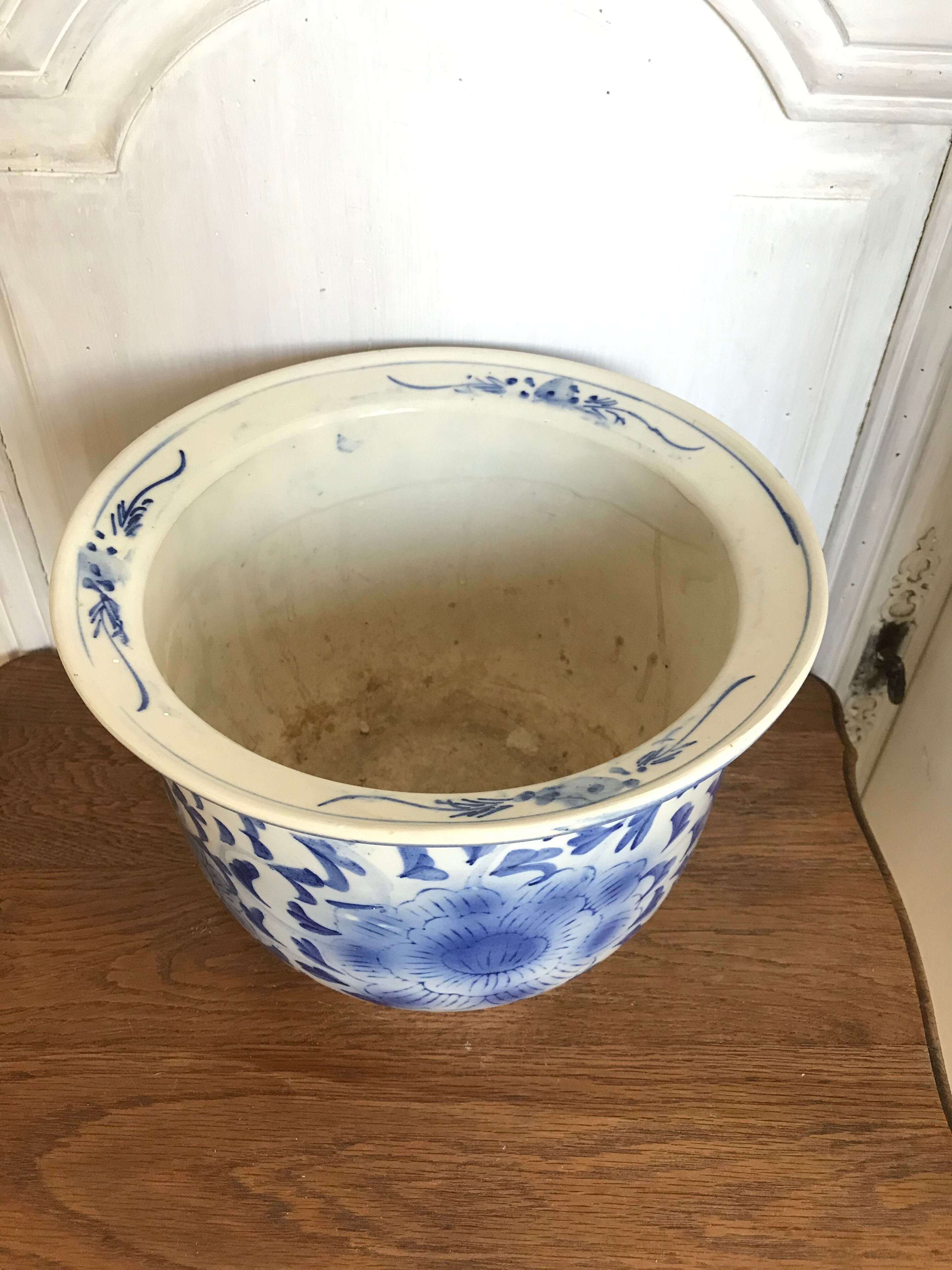 Cache-pot en porcelaine de Chine