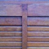 Cabinet to curtain, double, of the 1950s