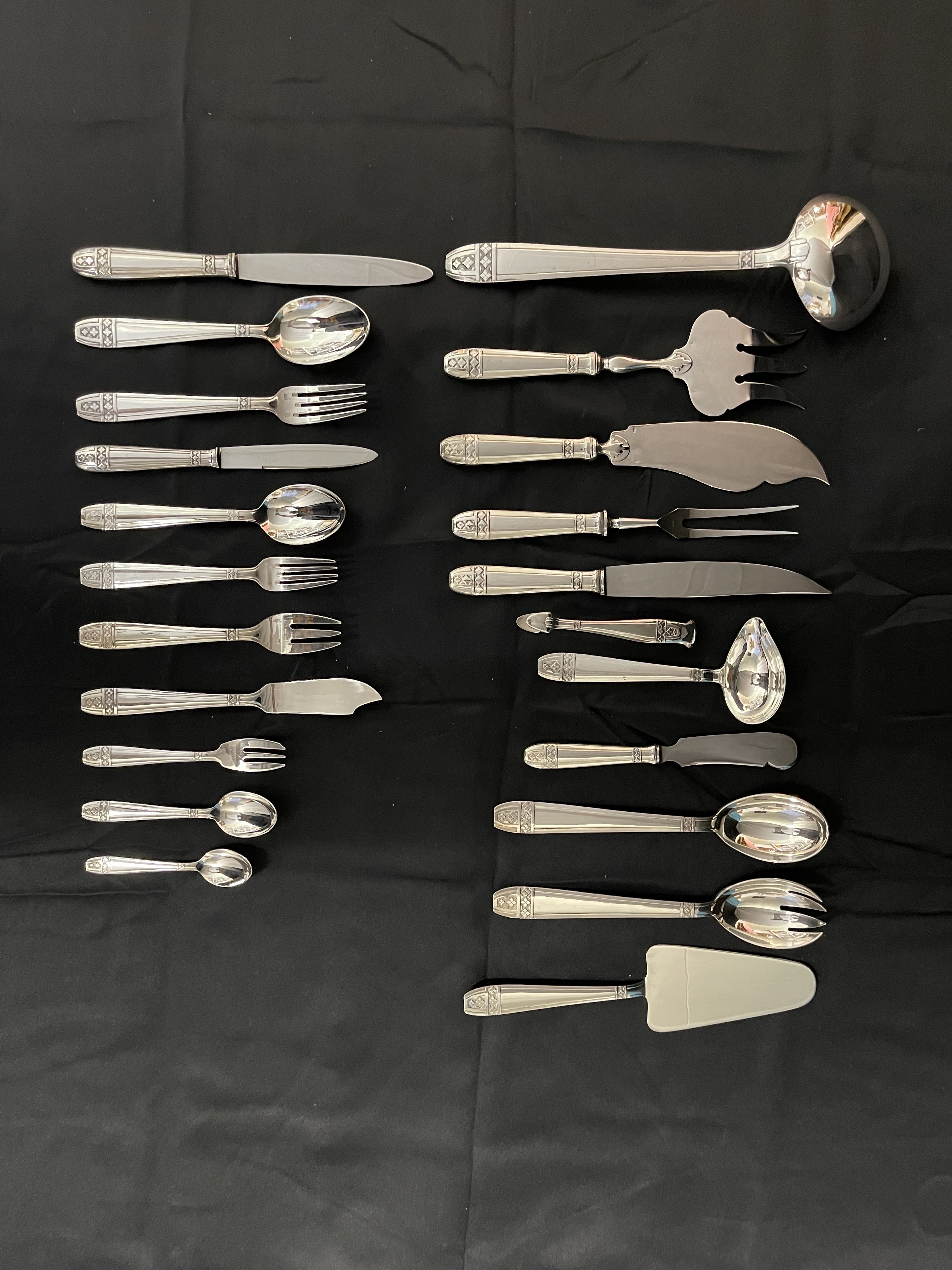 Cutlery 143 pieces Grand Prix de Monaco art deco with silversmith