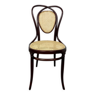 Bentwood dining chair no. 33 by J&J Kohn