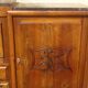 Large buffet en noyer massif, dessus en marbre noir