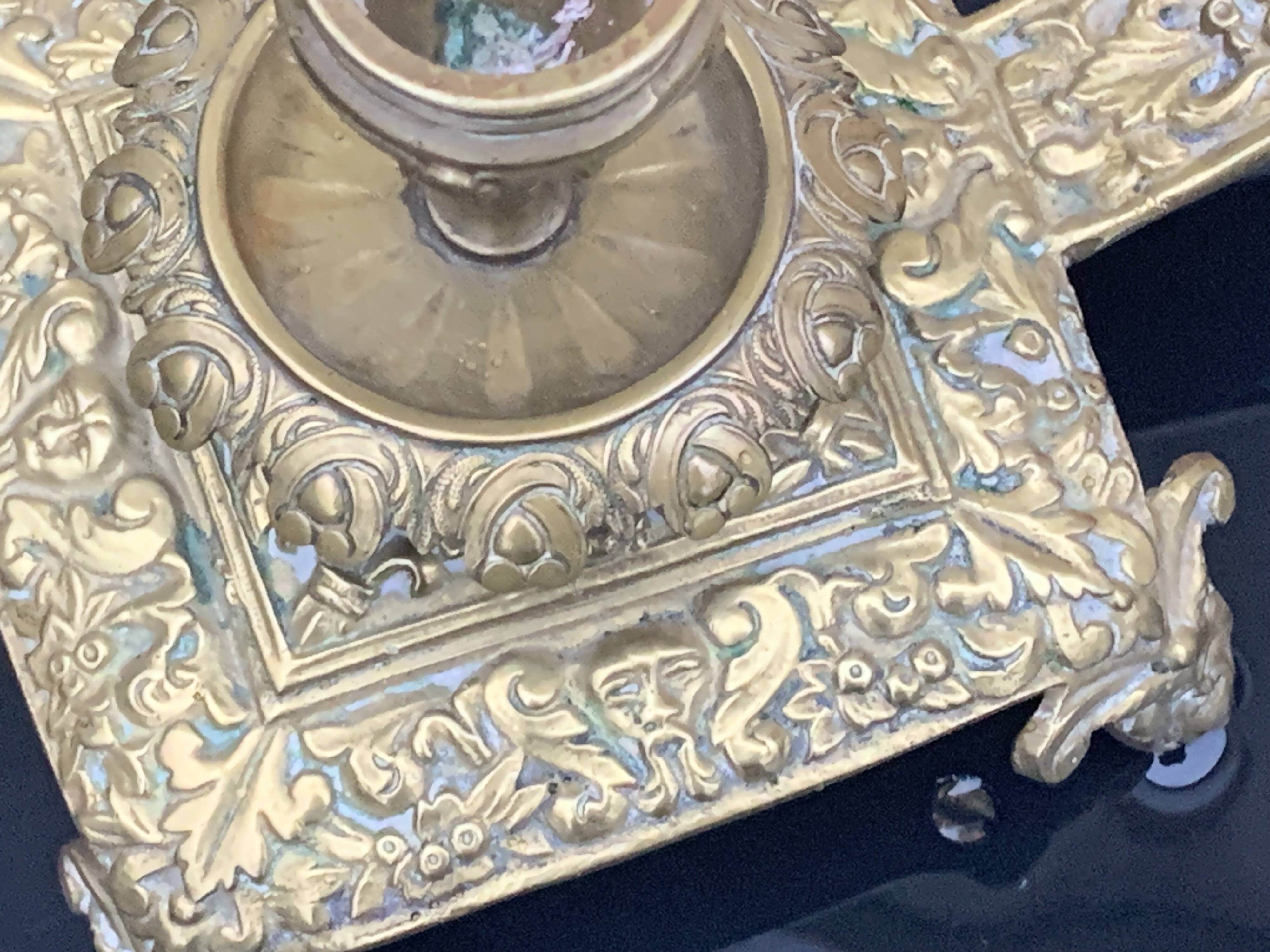 candle holder with handles, in vintage chiseled golden brass