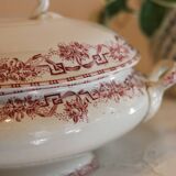 Iron clay soup tureen Moulin des loups, Athens model, red