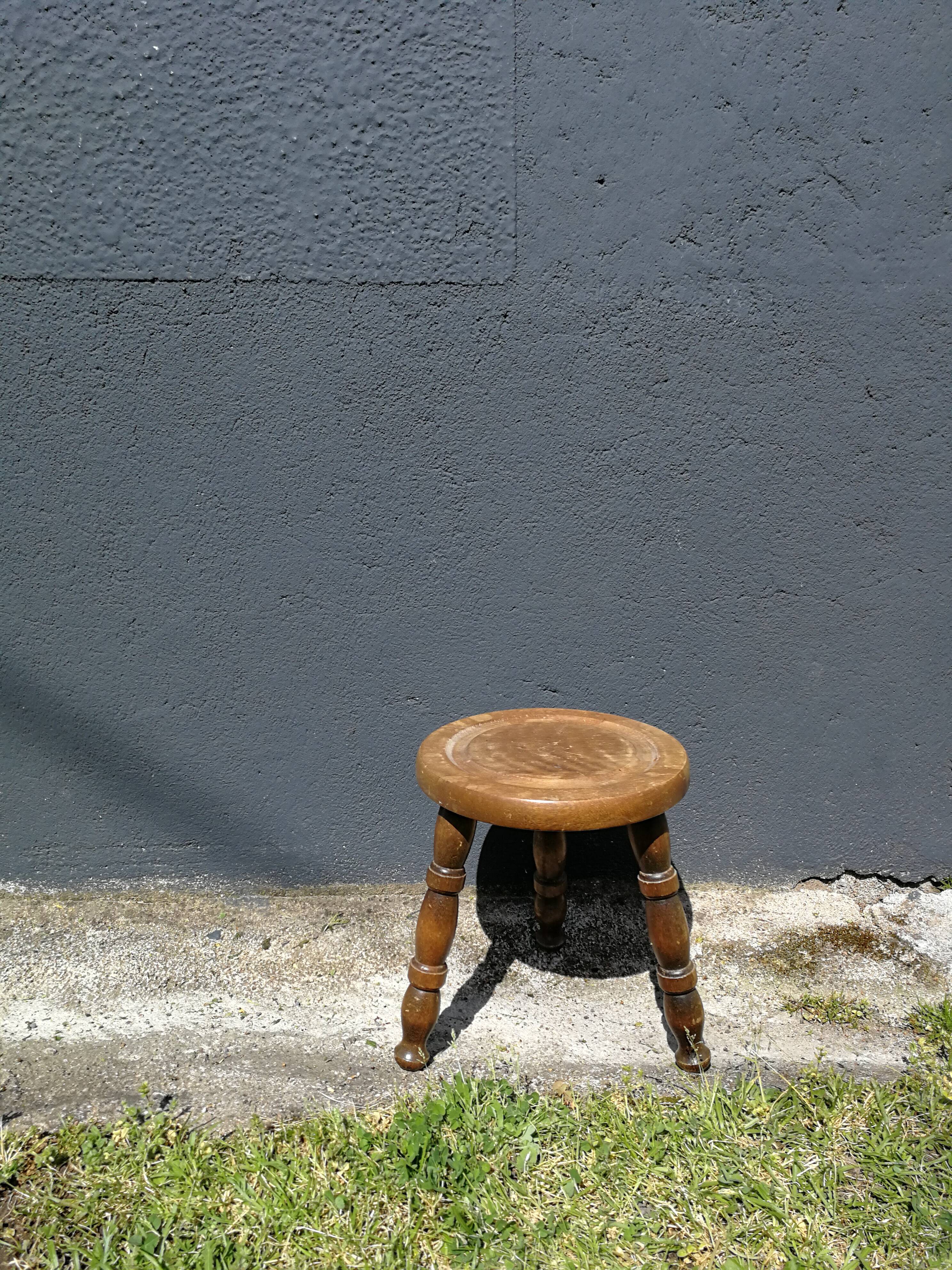 Farm stool
