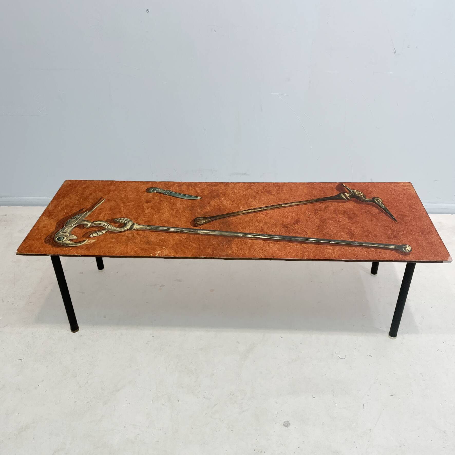Coffee table from the "Decalage" Group, Italy, 1960s.