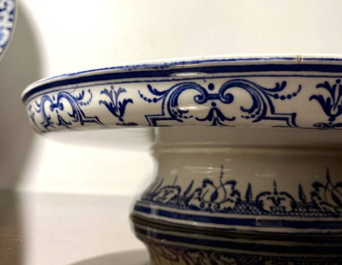 4 old Moustiers plates