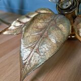 Large floral wall light in brass and gilded metal, Willy Daro, 1970.