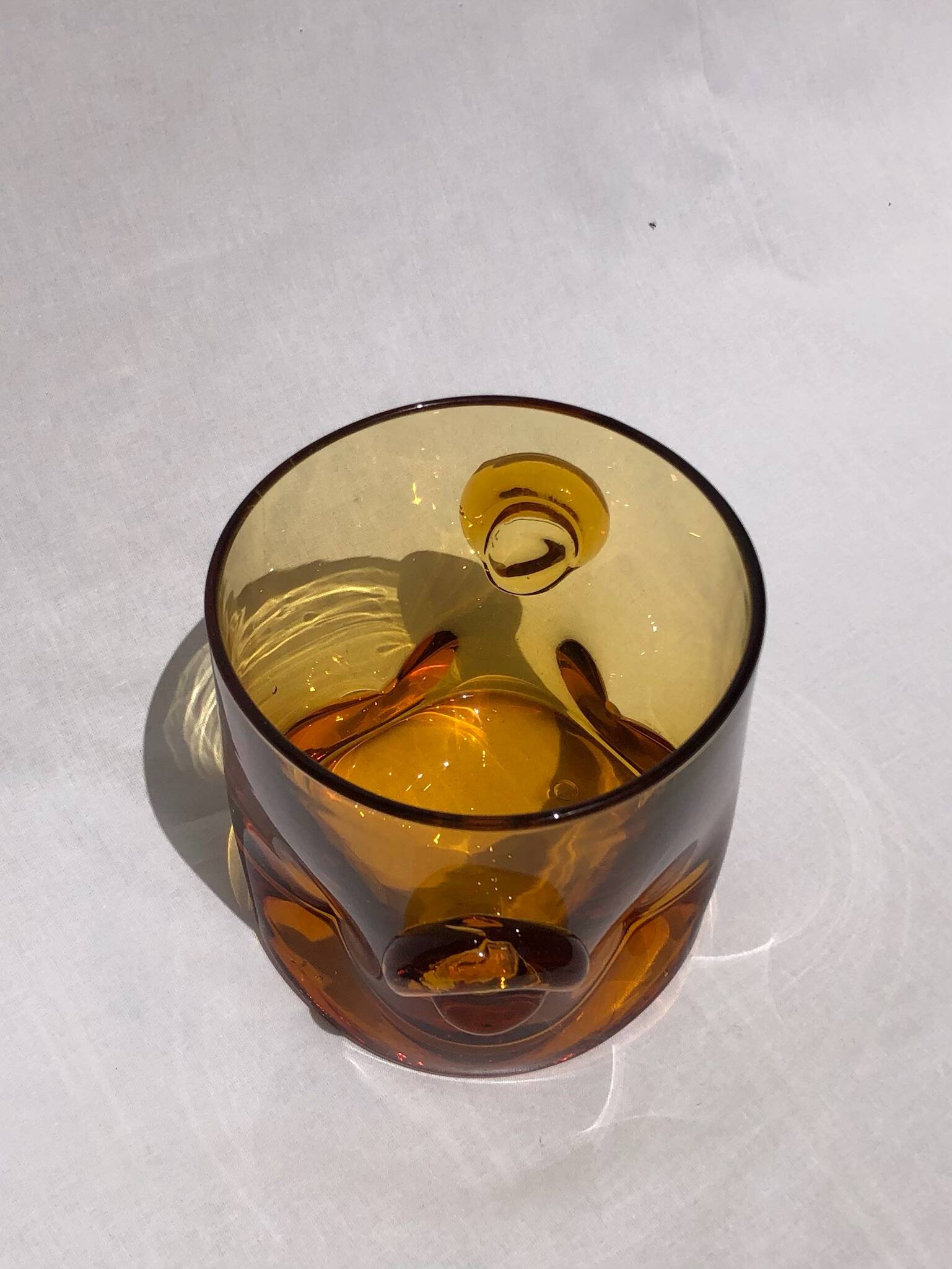 Vase verre ambré