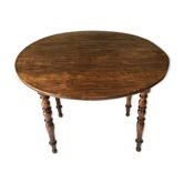 Table ronde en châtaignier