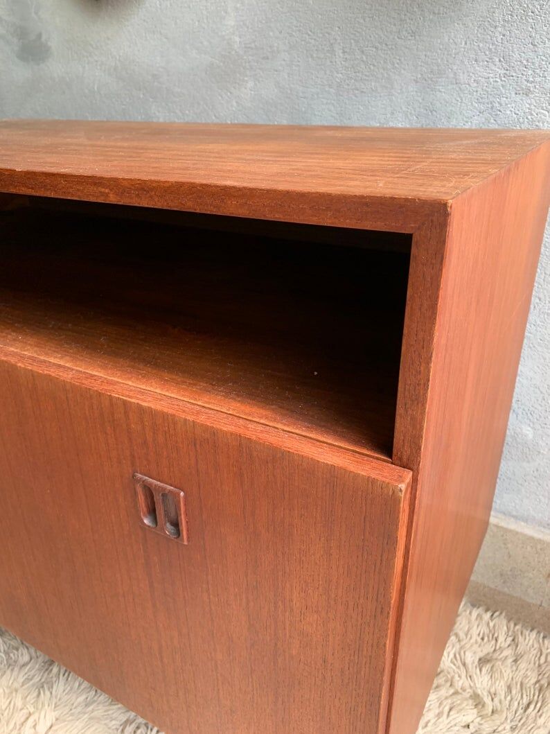 Buffet bar vintage scandinave en teck
