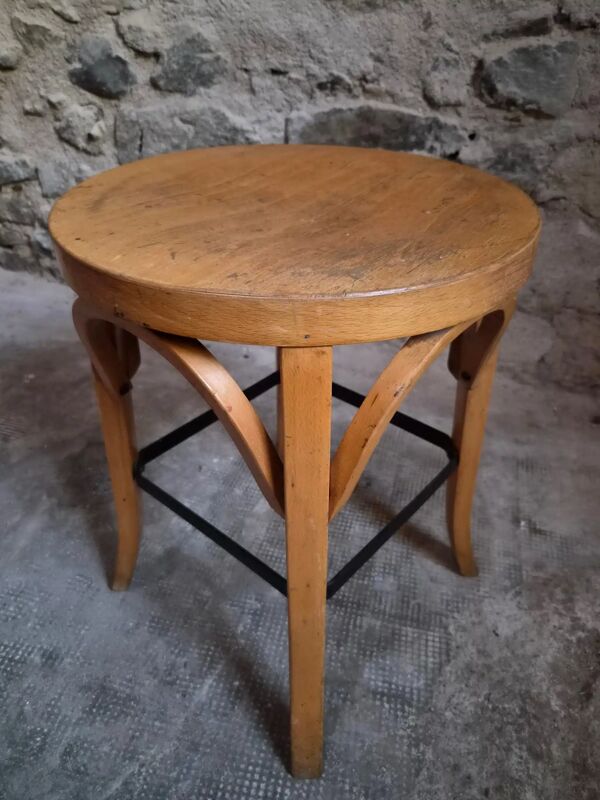 Ensemble de 4 chaises bistrot vintage Baumann et tabouret assorti, France, vers 1950
