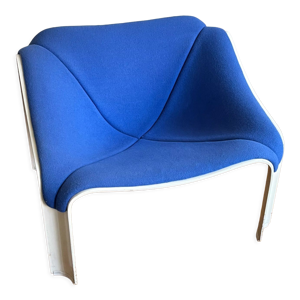 Fauteuil de salon F300 de Pierre