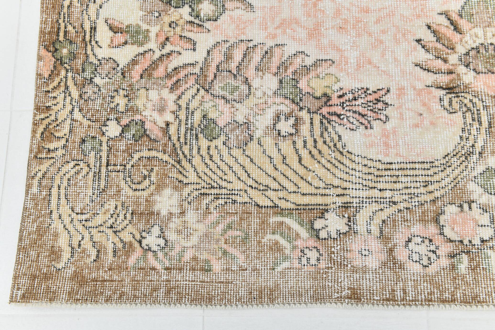 6x10 Classic Persian Vintage Rug, 179x303 Cm