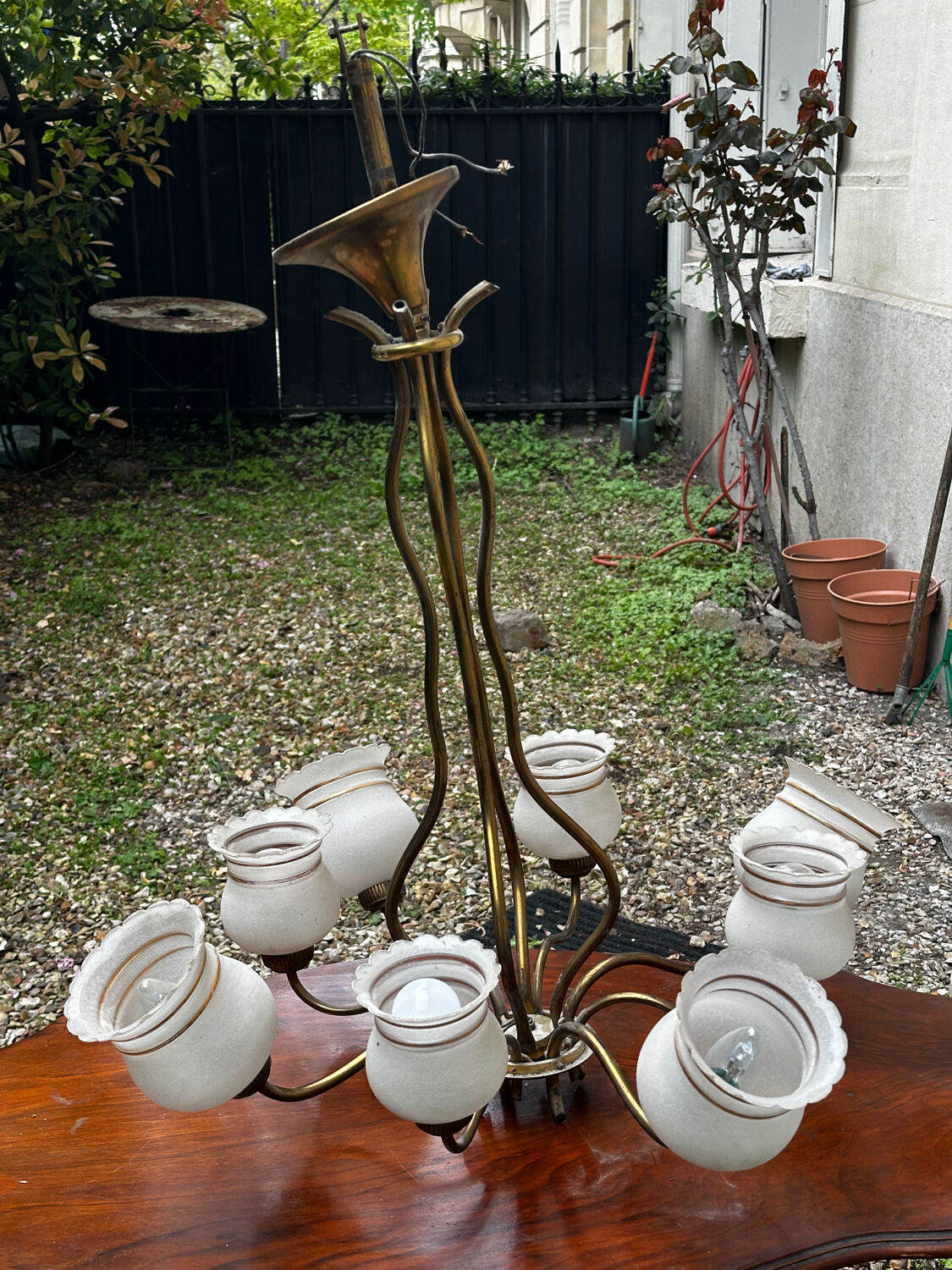 Vintage Lustre Brass and Frosted Glass with White and Gold Large Grains 8 Lights