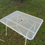 Chaises et table Ému Rio