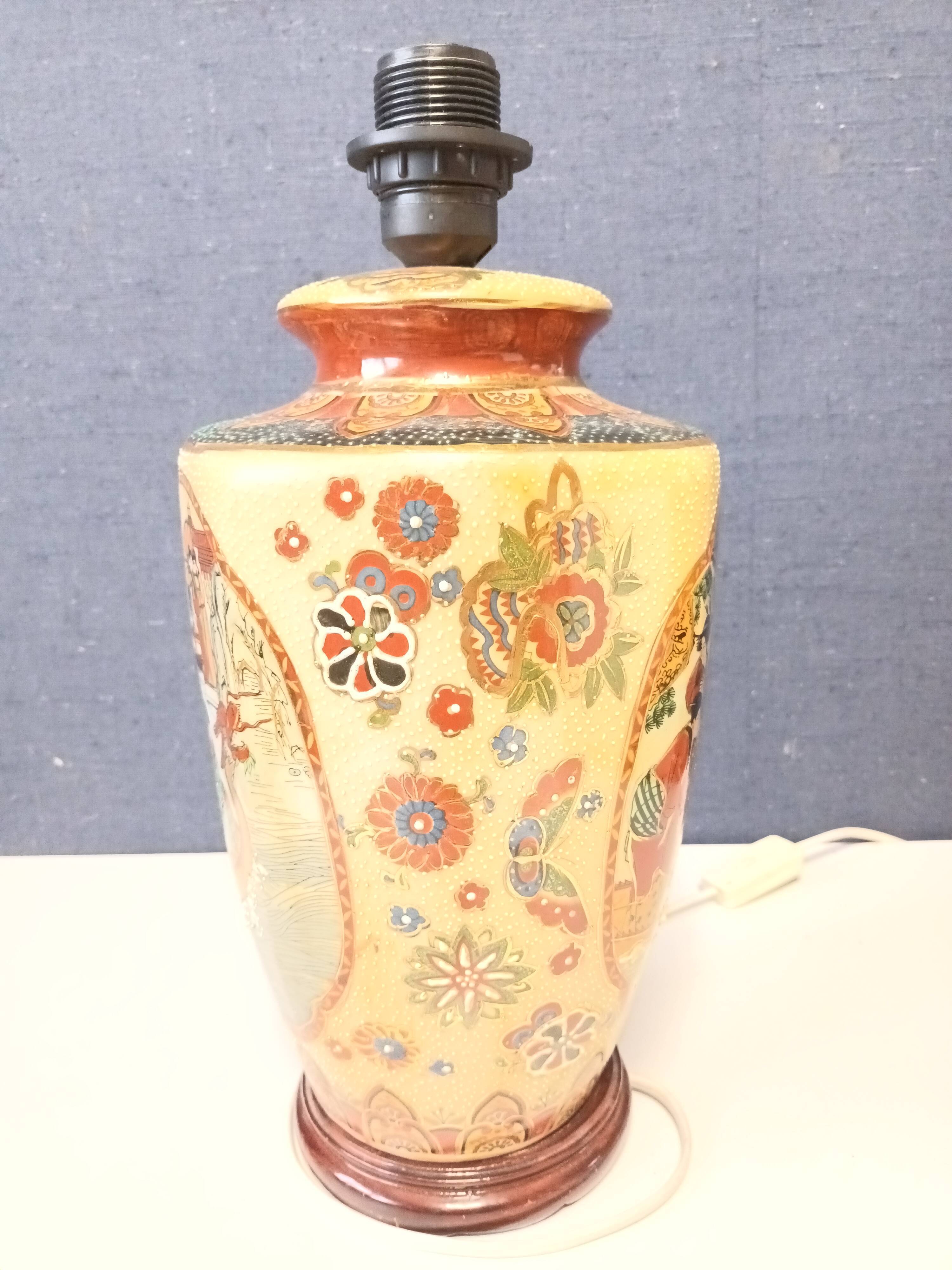 Asian ceramic lamp