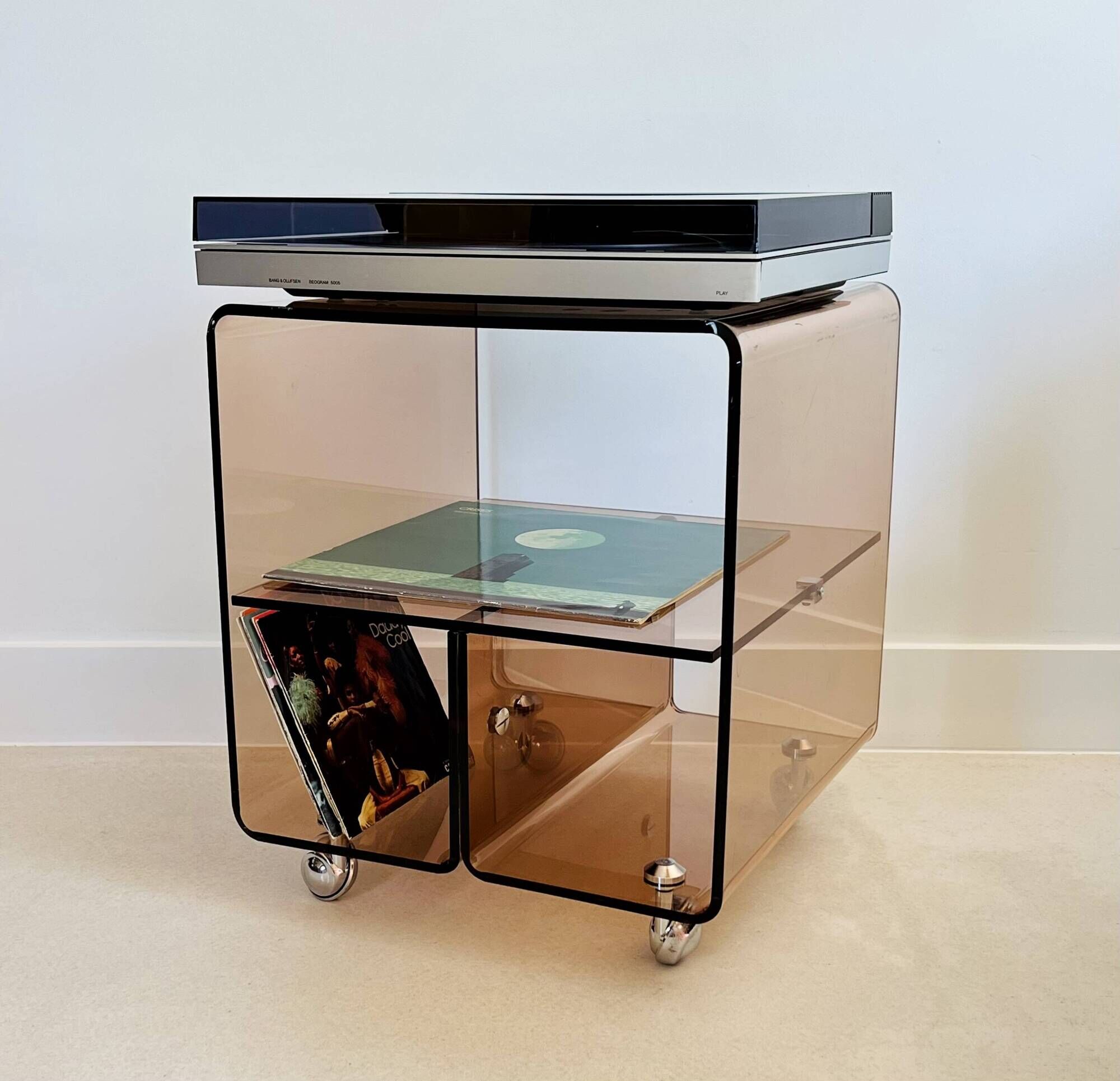 Cubic coffee table on casters in altuglas by Michel Dumas, France 1970