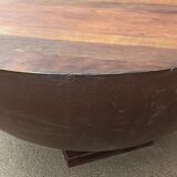 Round coffee table in wood