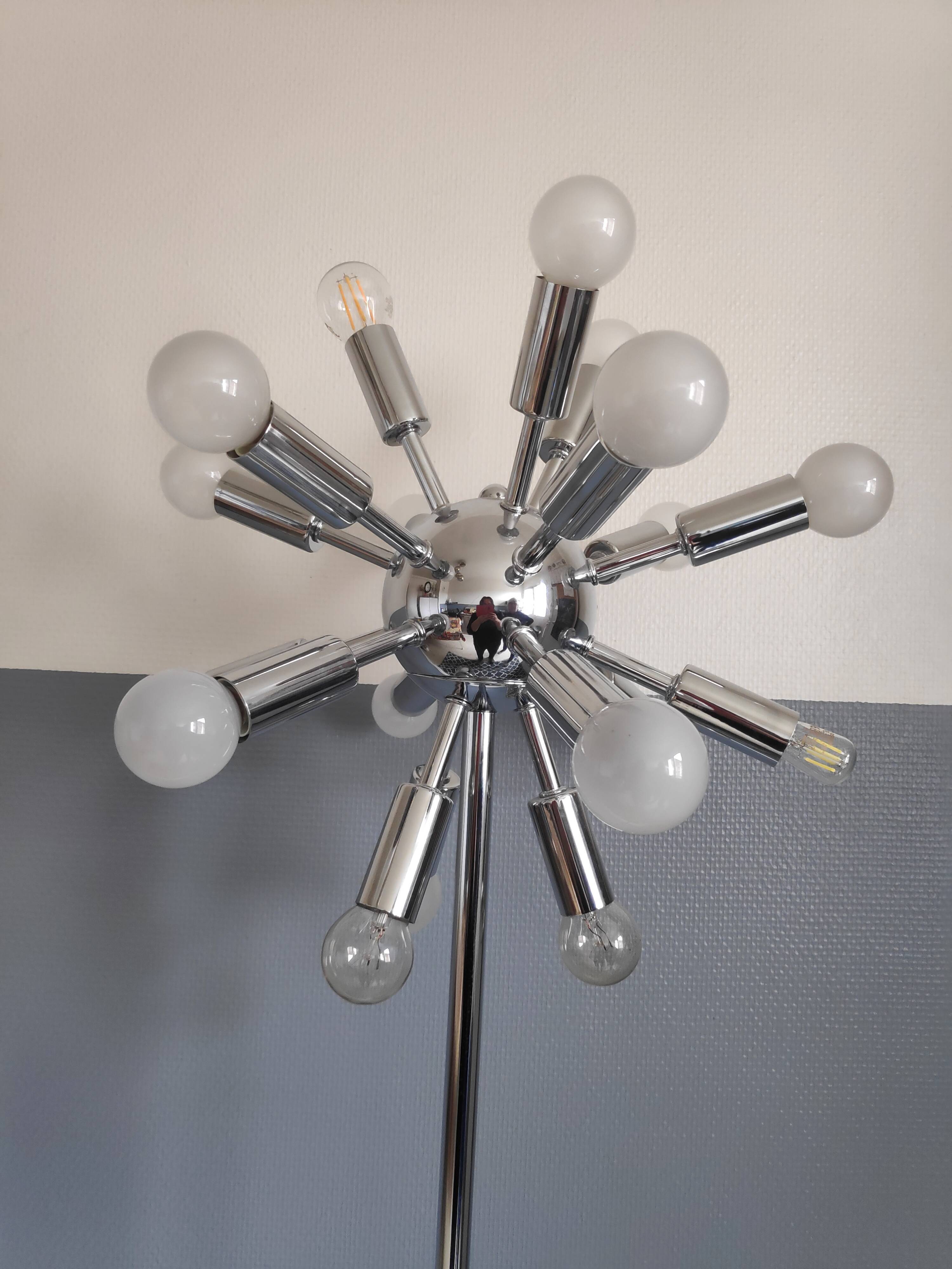 Sputnik lamp 18 chrome metal lights, foot switch