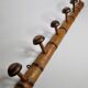Ancien portemanteau rustique en bois tourné à l'imitation du bambou 1900, 6 patères