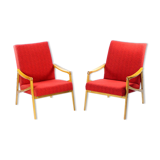 Ensemble de 2 fauteuils du milieu du siècle en hêtre clair & tissu rouge par Interier Praha, Tchécoslovaquie 1971