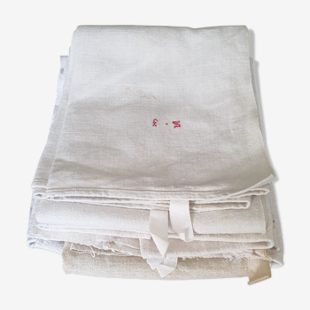 Four hemp tea towels