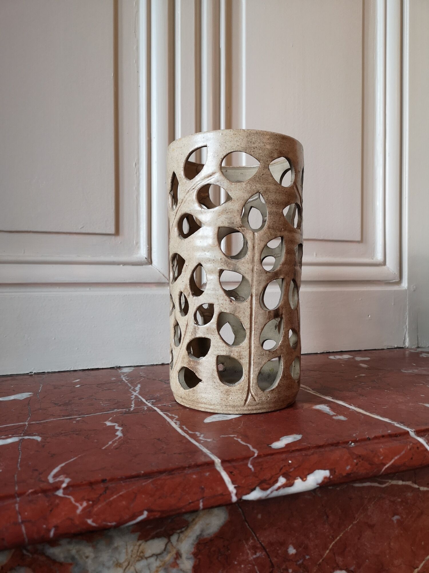 Umbrella holder or vintage vase for dried flowers in sandstone