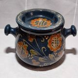 Ceramic pot