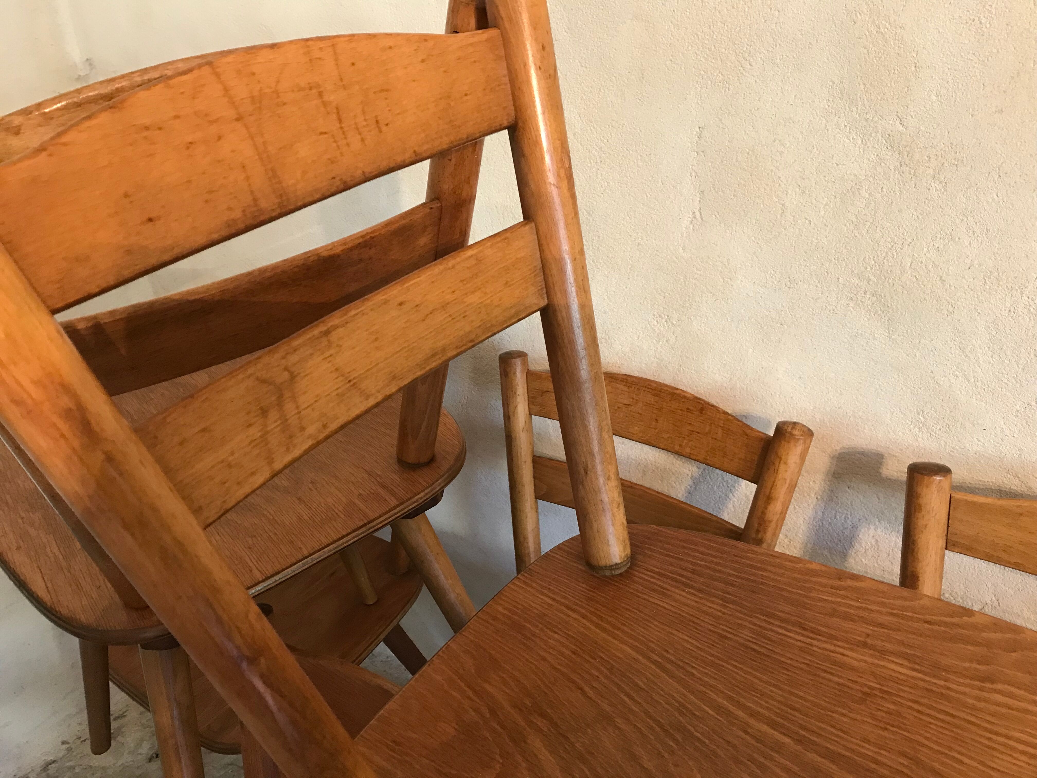 Set of 8 vintage beech chairs compass feet 1960's