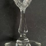 4 verres en cristal taillé