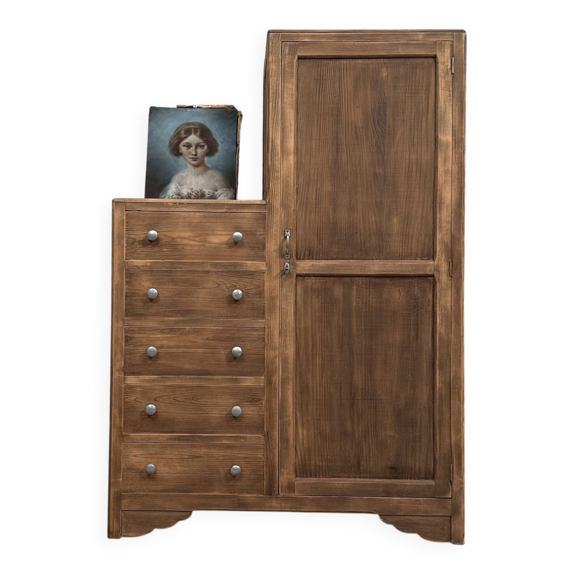 Armoire asymétrique art déco (rénovée)