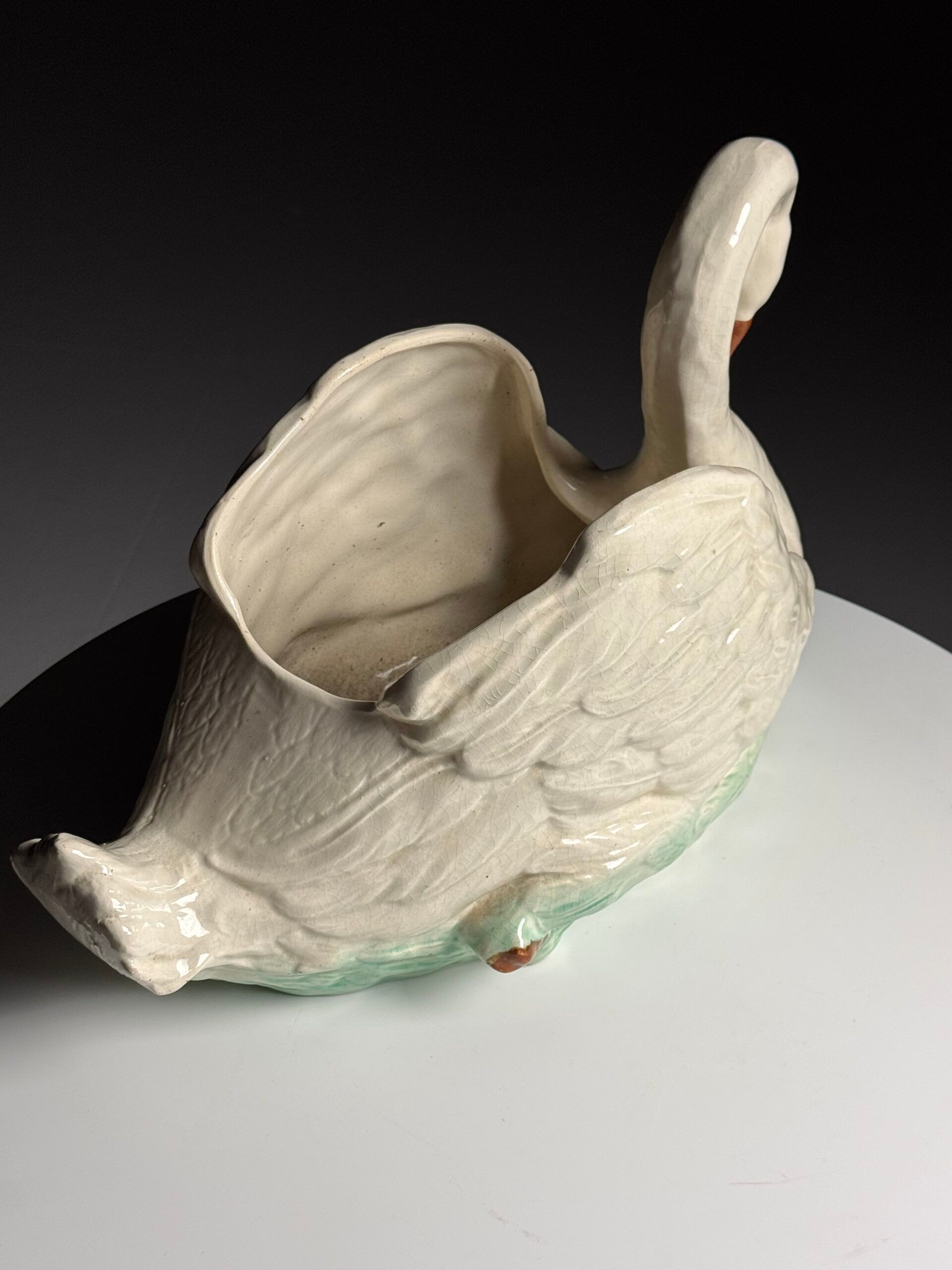 Champagne cooler vase swan vintage