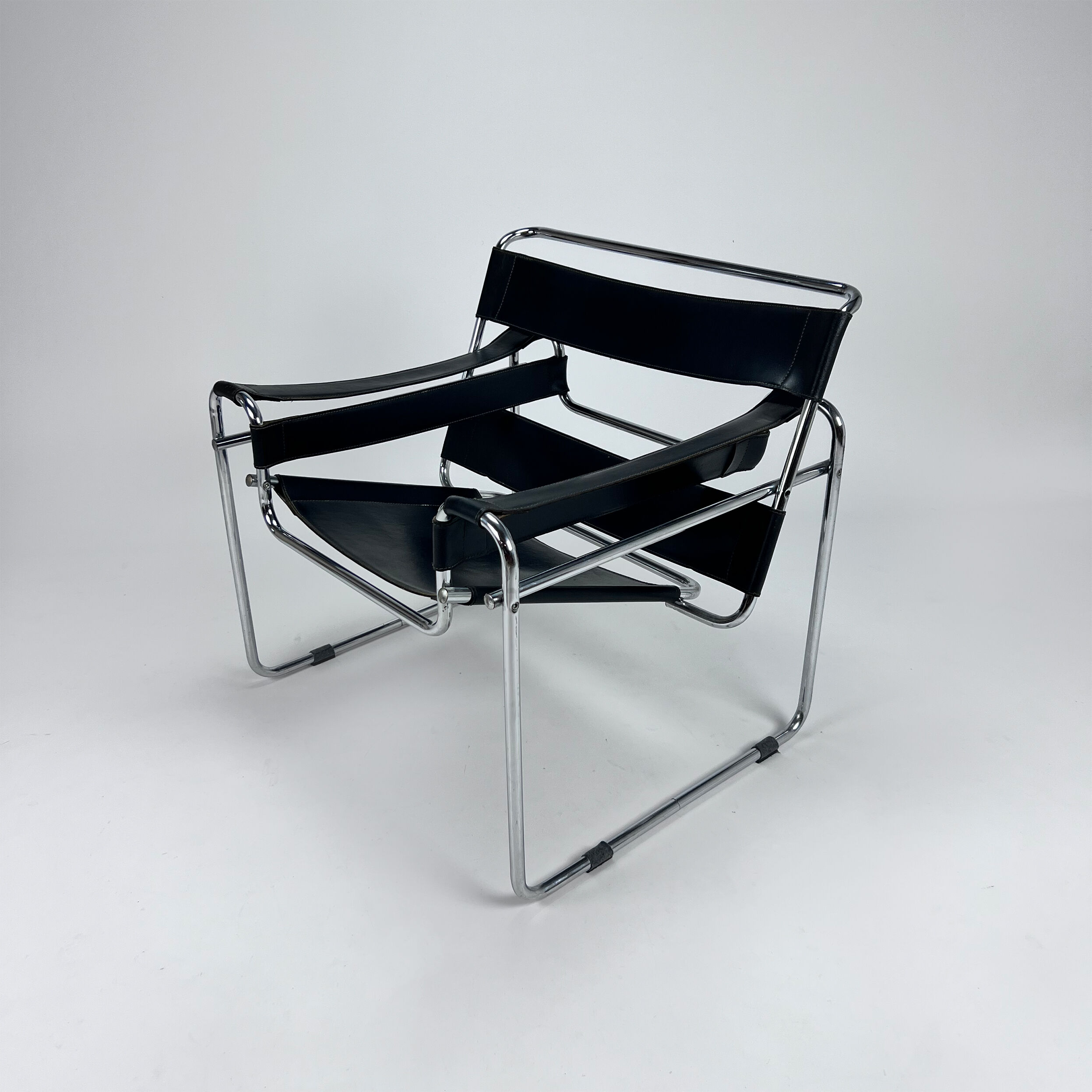 Fauteuil Wassily B3 par Marcel Breuer, années 1980