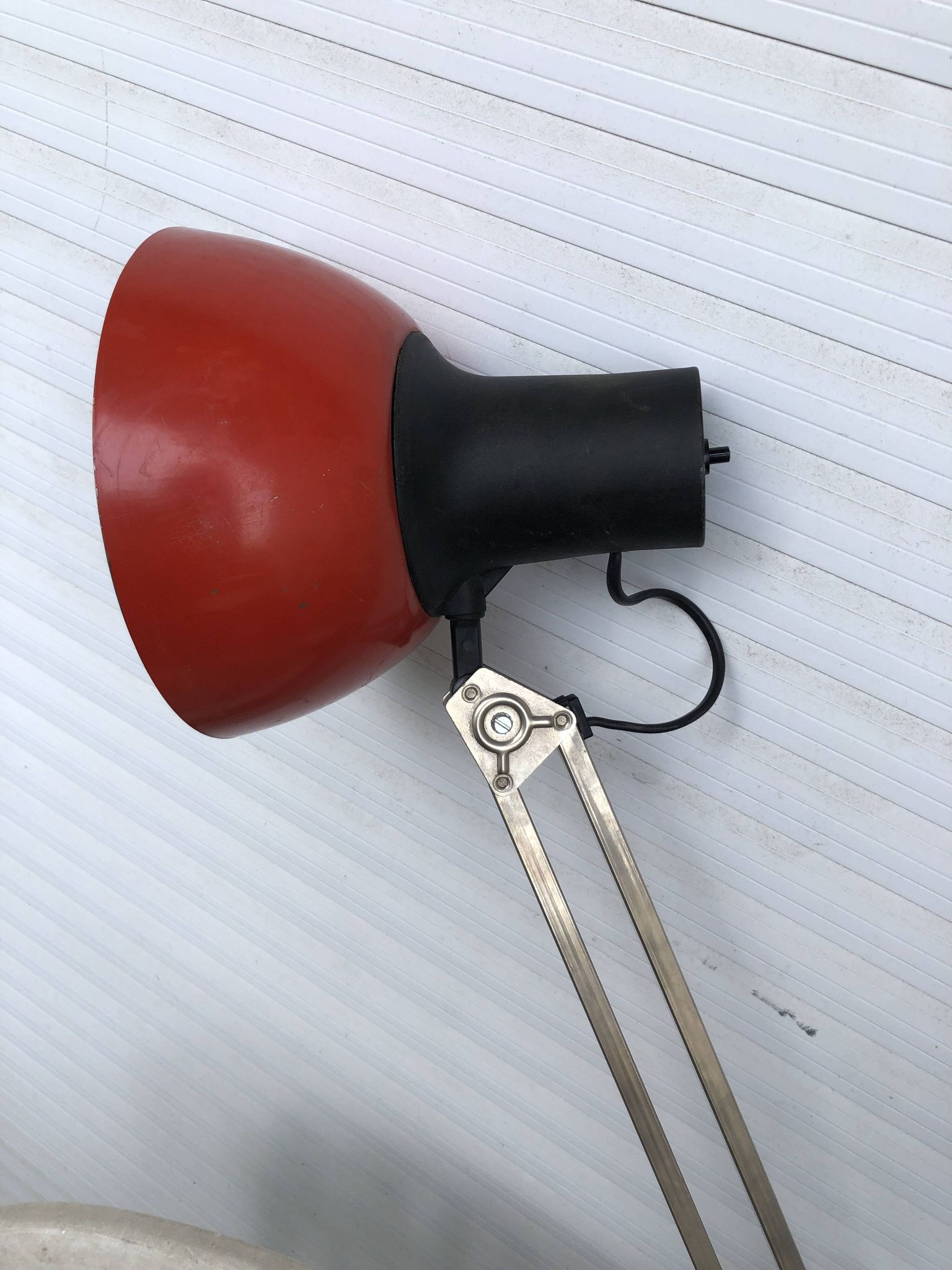 Lampe d'architecte rouge   patented  finlande