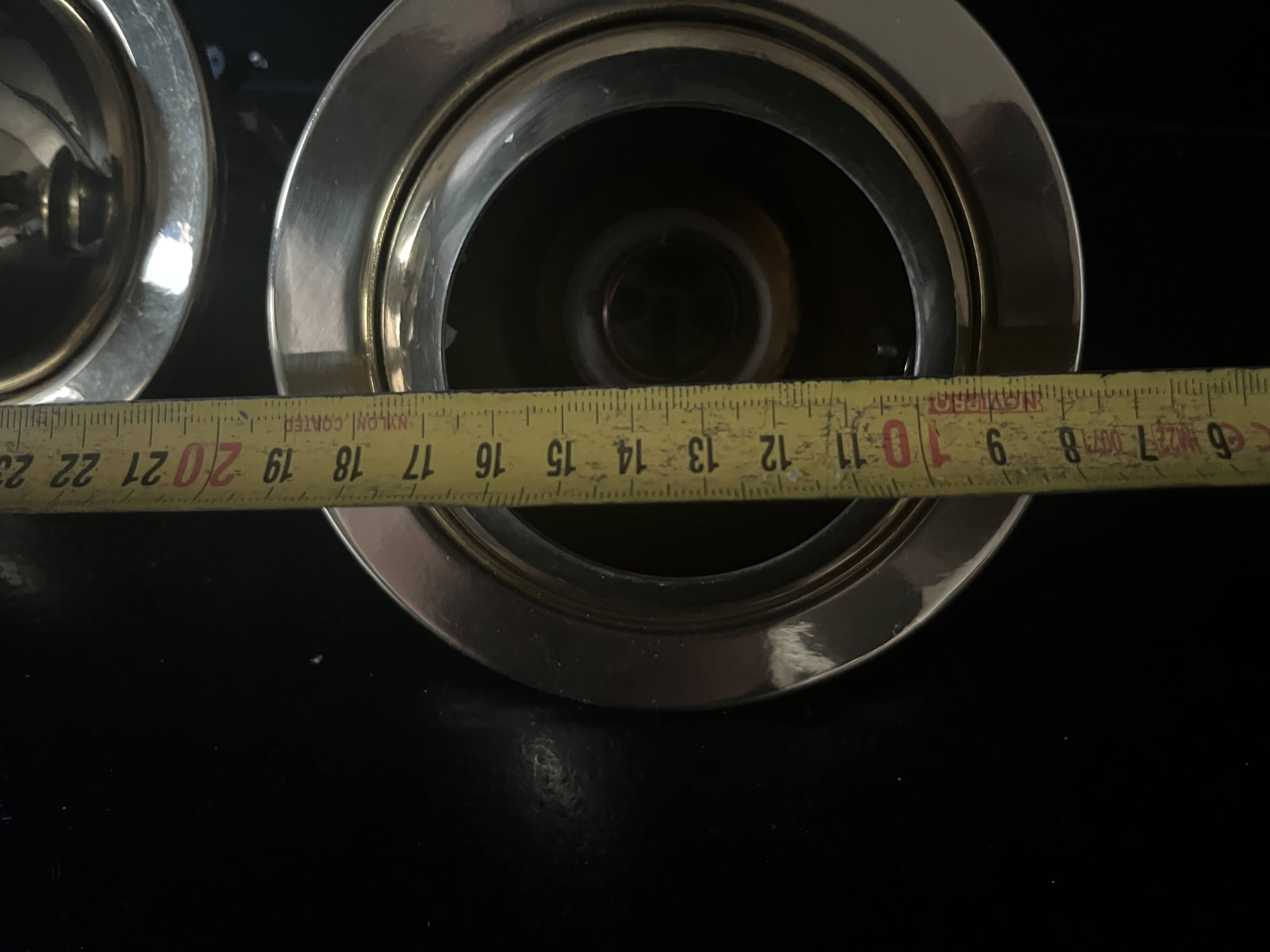 Spot orientable en laiton Hustadt Leuchten