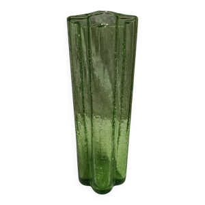 Vase en verre soufflé