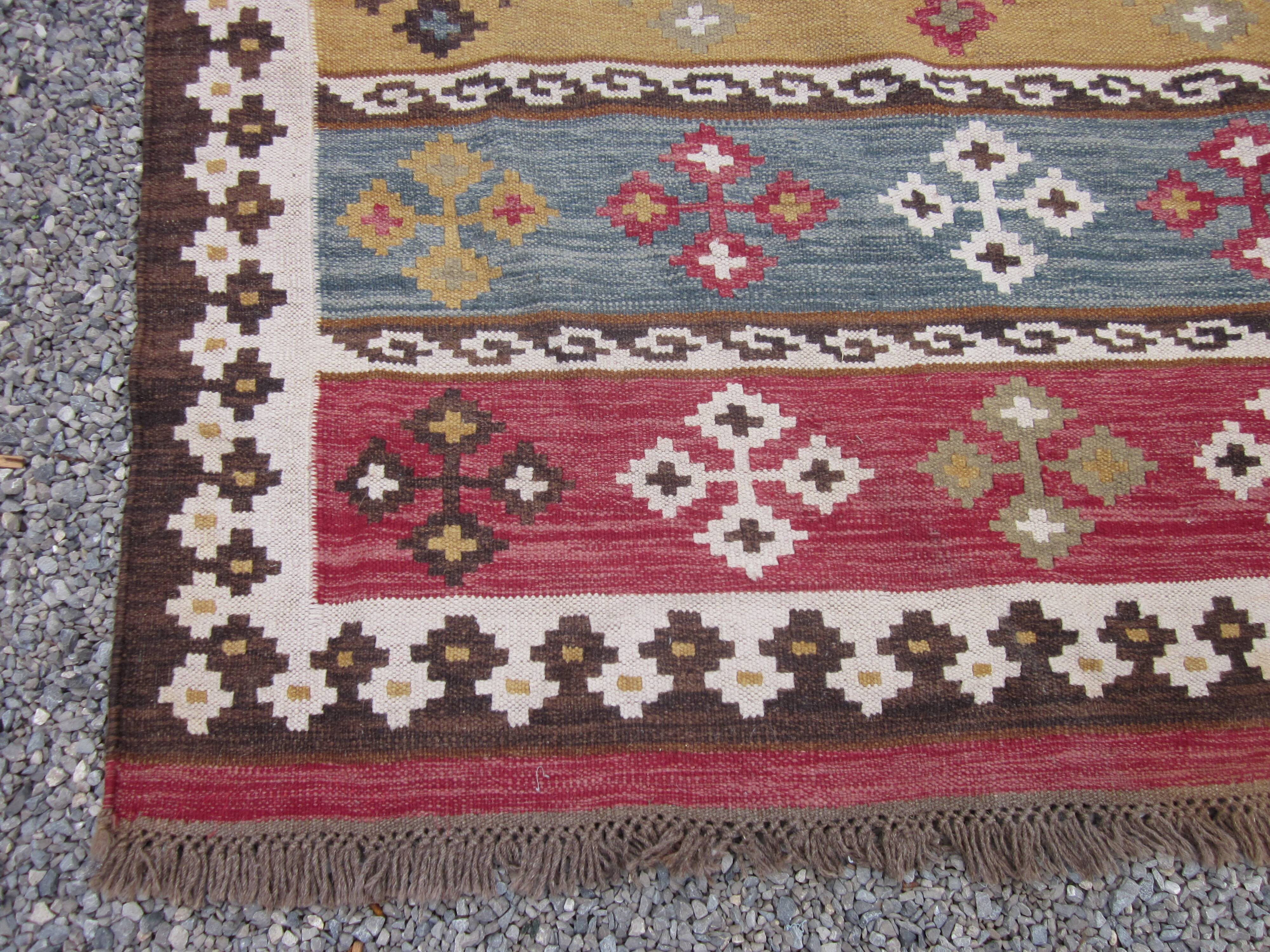 Vintage carpet 240x170cm