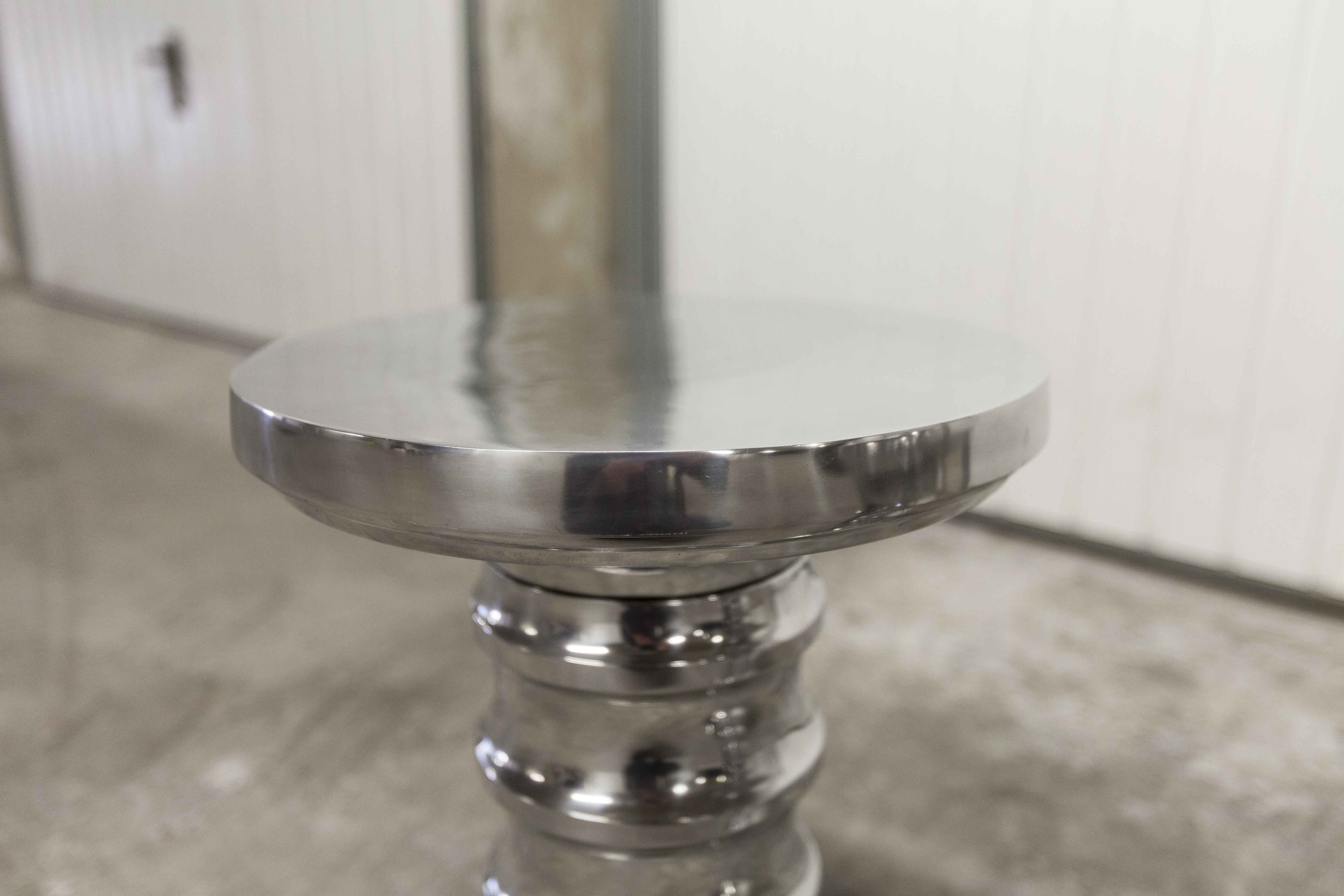 Paire de tabourets aluminium chromé Eichholtz 2000