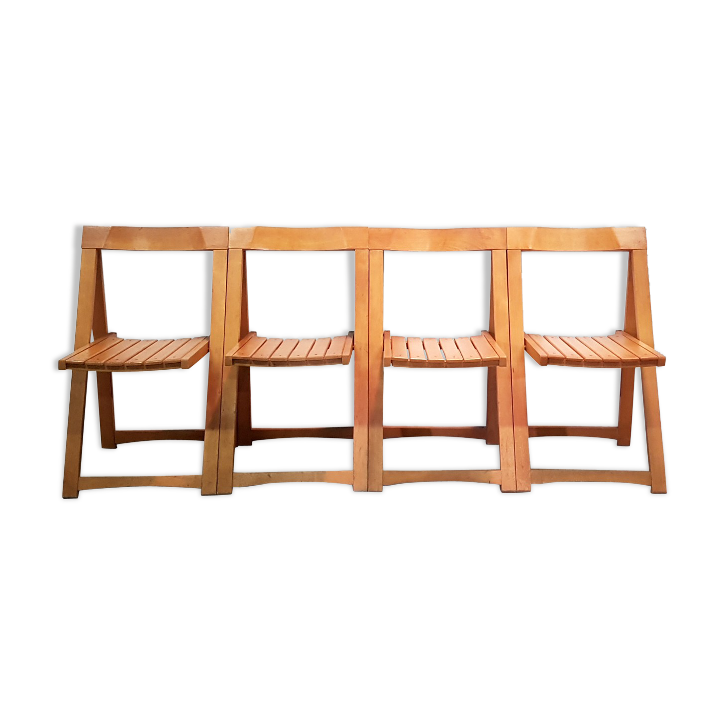 Set of 4 folding chairs