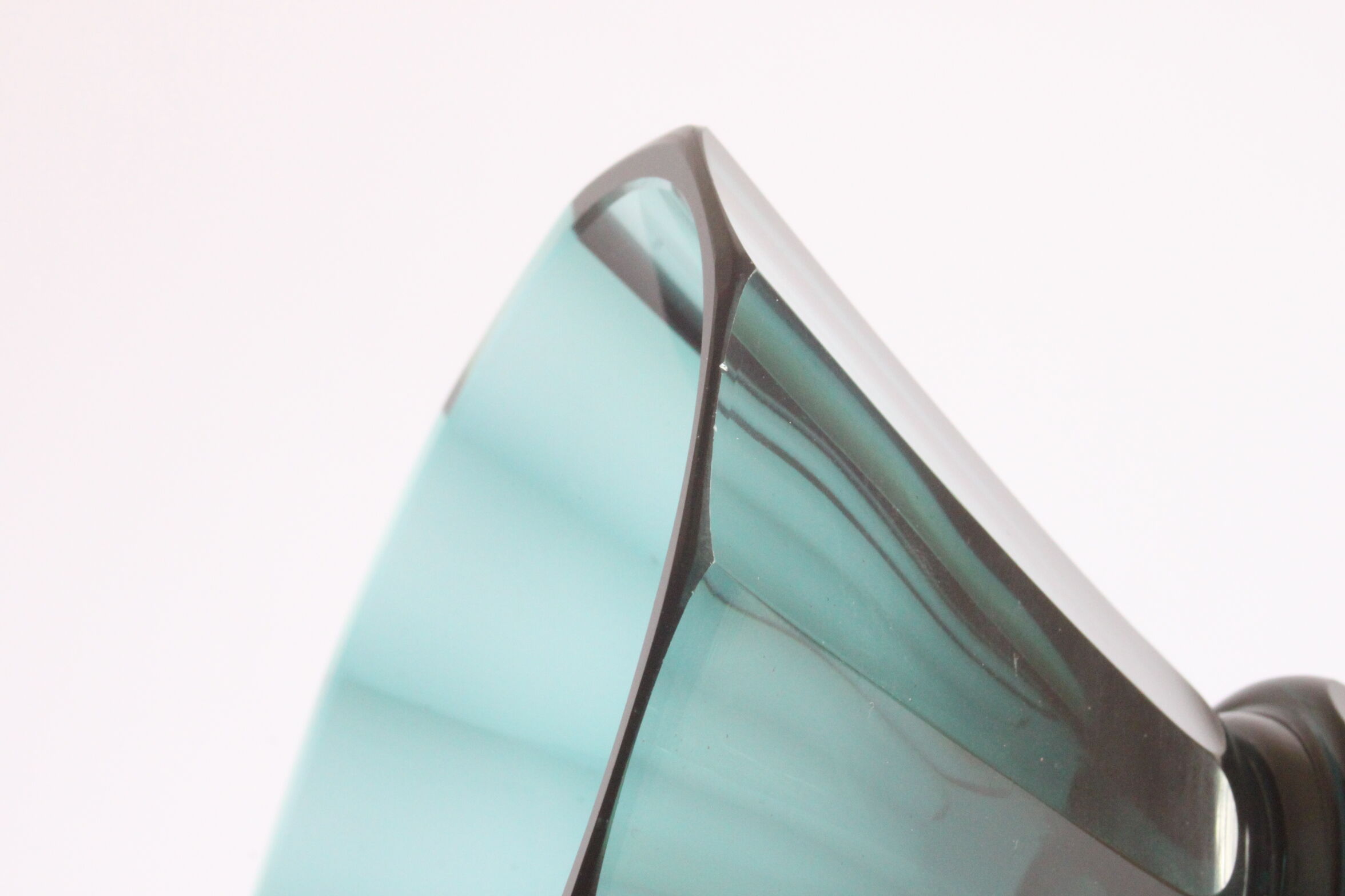 Art deco faceted bowl 1930s