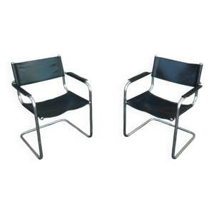 Belle paire de chaises - anciennes